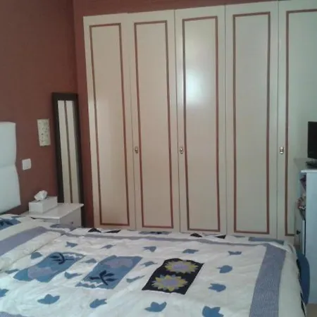 Tranquilo Puerto de la Cruz (Tenerife)